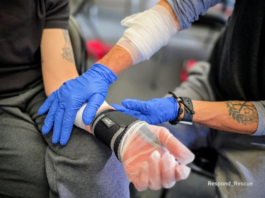First Aid certification class in Alexandria VA with hands-on emergency response training
